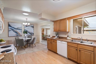 Beautifully updated townhome ideally located near all that Sun on Sun City South Golf Course in Arizona - for sale on GolfHomes.com, golf home, golf lot