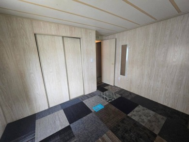 Charming & Renovated 2-Bedroom, 2-Bath Double-Wide in Vibrant on Vista Plantation Golf Club in Florida - for sale on GolfHomes.com, golf home, golf lot
