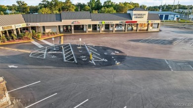 Seller's promo, covers closing cost and up to an additional $10 on Twisted Oaks Golf Club in Florida - for sale on GolfHomes.com, golf home, golf lot