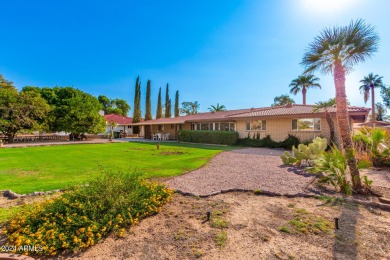 Charming 3 bed, 3 bath 2500sq/ft home located on a 1/4 acre golf on Arizona Golf Resort and Conference Center in Arizona - for sale on GolfHomes.com, golf home, golf lot