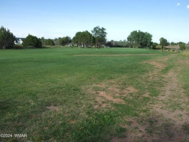 Wonderful building lot in the gorgeous Snowflake Golf Course on Snowflake Municipal Golf Course in Arizona - for sale on GolfHomes.com, golf home, golf lot