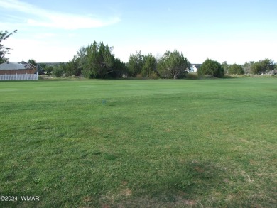 Wonderful building lot in the gorgeous Snowflake Golf Course on Snowflake Municipal Golf Course in Arizona - for sale on GolfHomes.com, golf home, golf lot