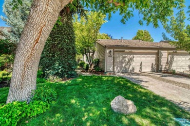 This WATERFRONT LAKE townhouse is a rare in find located within on Plantation Country Club in Idaho - for sale on GolfHomes.com, golf home, golf lot