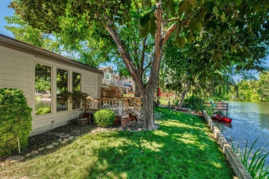 This WATERFRONT LAKE townhouse is a rare in find located within on Plantation Country Club in Idaho - for sale on GolfHomes.com, golf home, golf lot