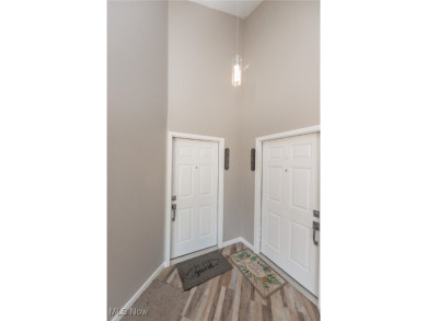 Welcome to this beautiful two-story lofted condo located in the on  in Ohio - for sale on GolfHomes.com, golf home, golf lot