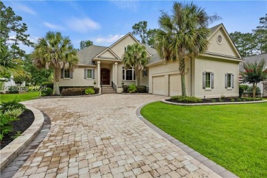 Stunning 3700 sqft custom 4bd/4.5ba home in prestigious Hampton on Hampton Hall Club in South Carolina - for sale on GolfHomes.com, golf home, golf lot
