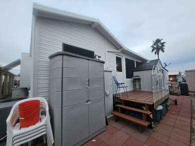 Updated 1BD 1.5 Bath with Large AZ Room: Super Clean & Spacious! on Viewpoint Golf Resort in Arizona - for sale on GolfHomes.com, golf home, golf lot