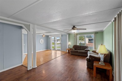 Lovely 2 Bedroom, 2 Bathroom mobile home in High Point, a on High Point Golf Club, Inc. in Florida - for sale on GolfHomes.com, golf home, golf lot