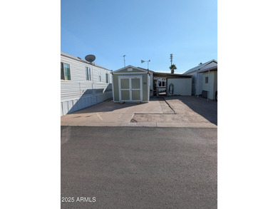 This is a great lot with a newer Tuff Shed with double doors and on 3 Parks Fairways in Arizona - for sale on GolfHomes.com, golf home, golf lot
