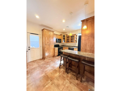 Welcome to this charming 2-bedroom, 2-bath home with 1,335 sq on The Links At Coyote Wash in Alabama - for sale on GolfHomes.com, golf home, golf lot