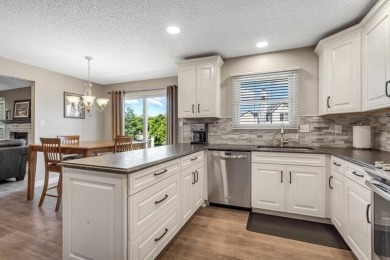 Beautifully maintained ranch in Dardenne Prairie, with finished on The Links At Dardenne in Missouri - for sale on GolfHomes.com, golf home, golf lot