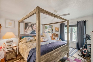 MOTIVATED SELLER! Discover your piece of tranquil Florida living on Twisted Oaks Golf Club in Florida - for sale on GolfHomes.com, golf home, golf lot