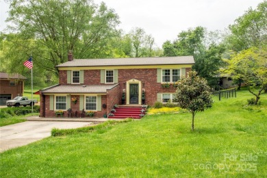 Beautiful 5 bedroom, 2.5 bathroom home nestled off the 17th hole on Lake Junaluska Golf Course in North Carolina - for sale on GolfHomes.com, golf home, golf lot
