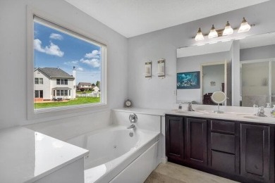 Beautifully maintained ranch in Dardenne Prairie, with finished on The Links At Dardenne in Missouri - for sale on GolfHomes.com, golf home, golf lot