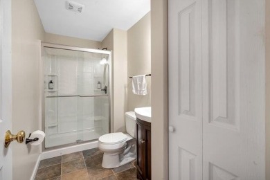 Beautifully maintained ranch in Dardenne Prairie, with finished on The Links At Dardenne in Missouri - for sale on GolfHomes.com, golf home, golf lot
