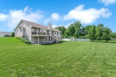 Beautifully maintained ranch in Dardenne Prairie, with finished on The Links At Dardenne in Missouri - for sale on GolfHomes.com, golf home, golf lot