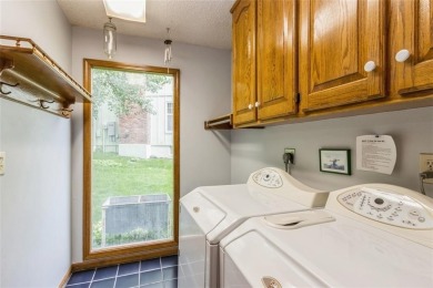 Welcome to resort-style living in the beautiful and highly on Lakewood Oaks Golf Club, Ltd. in Missouri - for sale on GolfHomes.com, golf home, golf lot