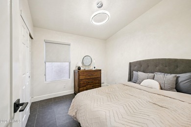 Immaculate 3-bedroom 2-bath home in highly desirable Red on Red Mountain Ranch Country Club in Arizona - for sale on GolfHomes.com, golf home, golf lot