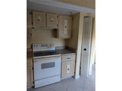 Desirable 1st floor unit in Riverbend. 2 Beds. 2 Baths with on Riverbend Golf Club in Florida - for sale on GolfHomes.com, golf home, golf lot