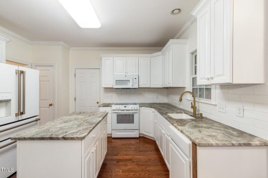 Bright  Updated Heritage Golf Course Home
Move-in ready and full on Heritage Golf Club in North Carolina - for sale on GolfHomes.com, golf home, golf lot