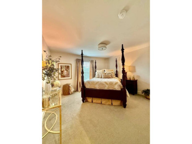 Live Where Luxury Meets Lifestyle! This stunning 5BR/3BA custom on The Summit Country Club in Kentucky - for sale on GolfHomes.com, golf home, golf lot