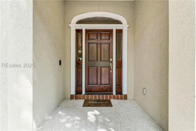 Cottage Lake is the setting of this perfect home in Belfair with on Belfair Golf Club in South Carolina - for sale on GolfHomes.com, golf home, golf lot