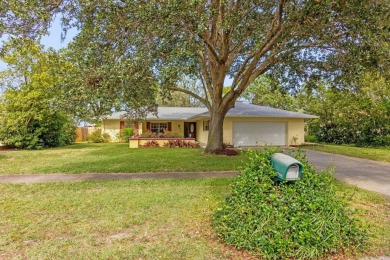 Spacious Home In Sought-after St. Augustine Shores,This on St. Augustine Shores Golf Club in Florida - for sale on GolfHomes.com, golf home, golf lot