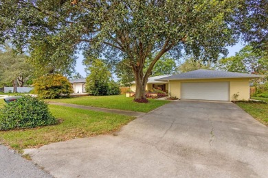 Spacious Home In Sought-after St. Augustine Shores,This on St. Augustine Shores Golf Club in Florida - for sale on GolfHomes.com, golf home, golf lot