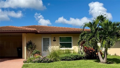 Welcome to this charming 2-bedroom, 2-bath freestanding home in on IMG Academies Golf and Country Club in Florida - for sale on GolfHomes.com, golf home, golf lot