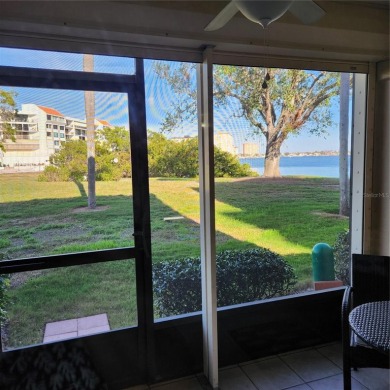 NON FLOODED 1st FLOOR WATERFRONT VILLA IN ISLA DEL SOL*** This on Isla Del Sol Yacht and Country Club in Florida - for sale on GolfHomes.com, golf home, golf lot