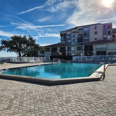 NON FLOODED 1st FLOOR WATERFRONT VILLA IN ISLA DEL SOL*** This on Isla Del Sol Yacht and Country Club in Florida - for sale on GolfHomes.com, golf home, golf lot