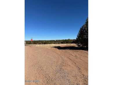 Rare 1 acre parcel located in White Mountain Lakes.  Access to a on Silver Creek Golf Club in Arizona - for sale on GolfHomes.com, golf home, golf lot