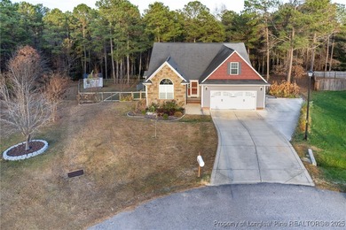 GORGEOUS METICULOUSLY MAINTAINED 3BED/3BATH PLUS BONUS ROOM on Anderson Creek Golf Club in North Carolina - for sale on GolfHomes.com, golf home, golf lot