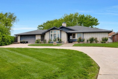 Welcome to this charming 3/3/2 + office in Hunsley Hills! Near on Palo Duro Creek Golf Club in Texas - for sale on GolfHomes.com, golf home, golf lot
