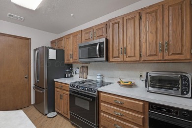 Welcome to this charming 3/3/2 + office in Hunsley Hills! Near on Palo Duro Creek Golf Club in Texas - for sale on GolfHomes.com, golf home, golf lot