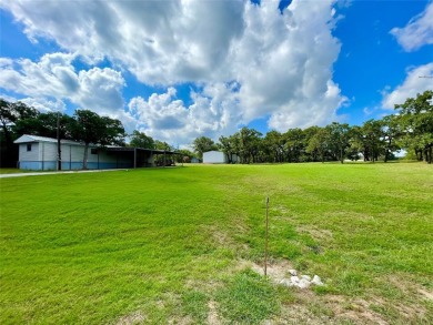 Discover this charming 3-bedroom, 2-bathroom singlewide home on on Nocona Hills Golf Course in Texas - for sale on GolfHomes.com, golf home, golf lot