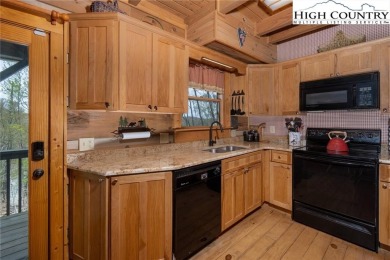 Fully Furnished Log Cabin in Beech Mountain - Turnkey Mountain on Beech Mountain Club in North Carolina - for sale on GolfHomes.com, golf home, golf lot