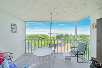 Welcome to this beautifully updated 2-bedroom, 2-bathroom condo on Palm-Aire Country Club and Resort - Palms in Florida - for sale on GolfHomes.com, golf home, golf lot