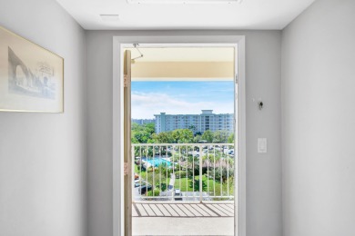Welcome to this beautifully updated 2-bedroom, 2-bathroom condo on Palm-Aire Country Club and Resort - Palms in Florida - for sale on GolfHomes.com, golf home, golf lot