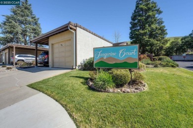 This beautifully updated, one-story, duet-style condo is located on San Ramon Golf Club in California - for sale on GolfHomes.com, golf home, golf lot