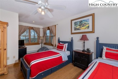 Fully Furnished Log Cabin in Beech Mountain - Turnkey Mountain on Beech Mountain Club in North Carolina - for sale on GolfHomes.com, golf home, golf lot
