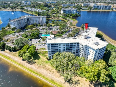 Welcome to this beautifully updated 2-bedroom, 2-bathroom condo on Palm-Aire Country Club and Resort - Palms in Florida - for sale on GolfHomes.com, golf home, golf lot