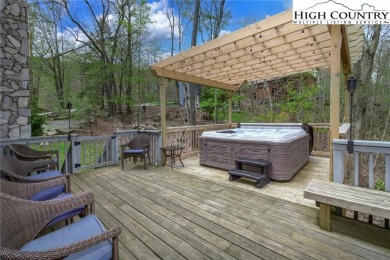 Fully Furnished Log Cabin in Beech Mountain - Turnkey Mountain on Beech Mountain Club in North Carolina - for sale on GolfHomes.com, golf home, golf lot