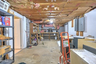 Introducing a Classic Modern Farmhouse Retreat! Perfectly on Virginian Golf Club in Virginia - for sale on GolfHomes.com, golf home, golf lot