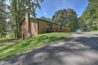 Introducing a Classic Modern Farmhouse Retreat! Perfectly on Virginian Golf Club in Virginia - for sale on GolfHomes.com, golf home, golf lot
