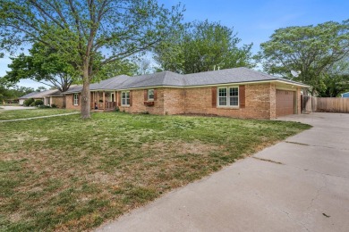 Charming  Spacious Home in Hunsley Hills in Canyon, TX

You're on Palo Duro Creek Golf Club in Texas - for sale on GolfHomes.com, golf home, golf lot