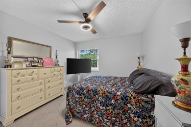 Beautifully Renovated Kings Point Condo! This light-filled on Kings Point Golf -Flanders Way in Florida - for sale on GolfHomes.com, golf home, golf lot