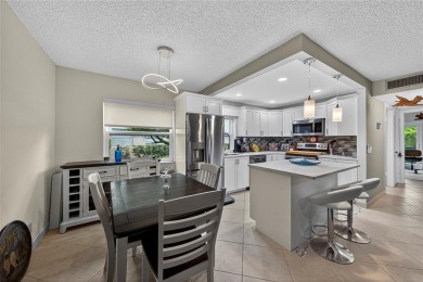 Beautifully Renovated Kings Point Condo! This light-filled on Kings Point Golf -Flanders Way in Florida - for sale on GolfHomes.com, golf home, golf lot