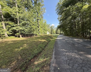 Come build your dream home on this beautiful lot. This lot is on Fairfield Plantation Golf and Country Club in Georgia - for sale on GolfHomes.com, golf home, golf lot