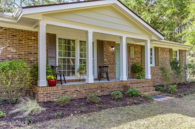 Completely renovated 3 bedroom, 2 bath brick ranch home only one on Minnesott Golf and Country Club in North Carolina - for sale on GolfHomes.com, golf home, golf lot